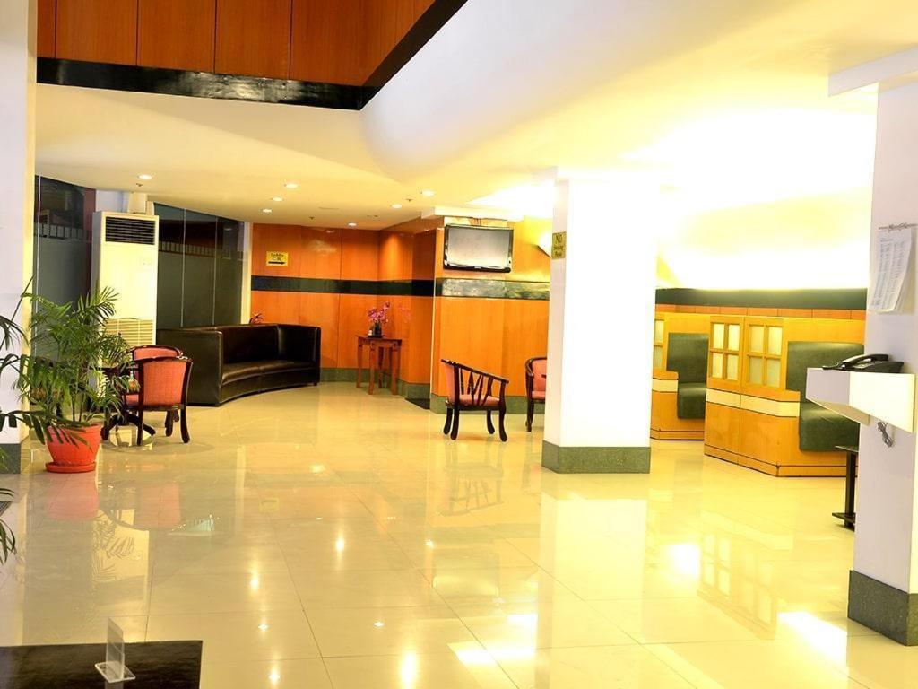 Hotel Sogo Tarlac Kültér fotó