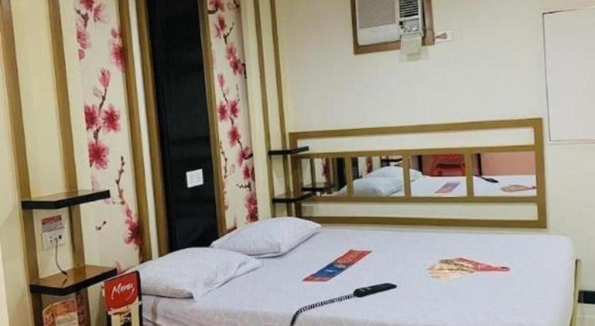 Hotel Sogo Tarlac Kültér fotó