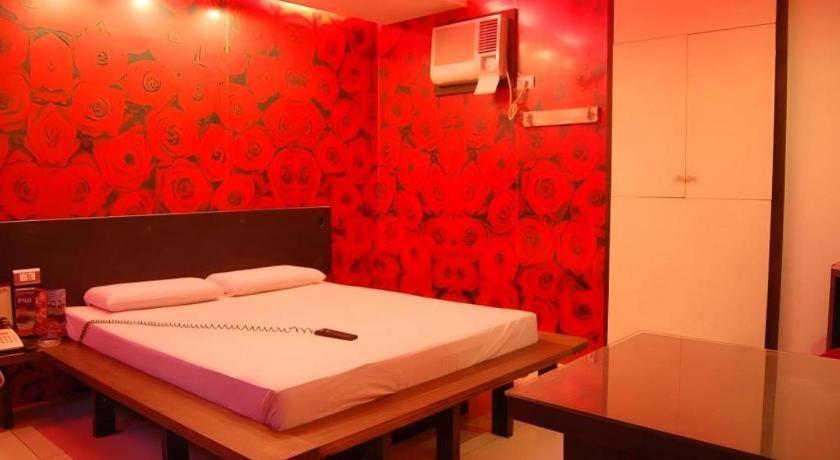 Hotel Sogo Tarlac Kültér fotó