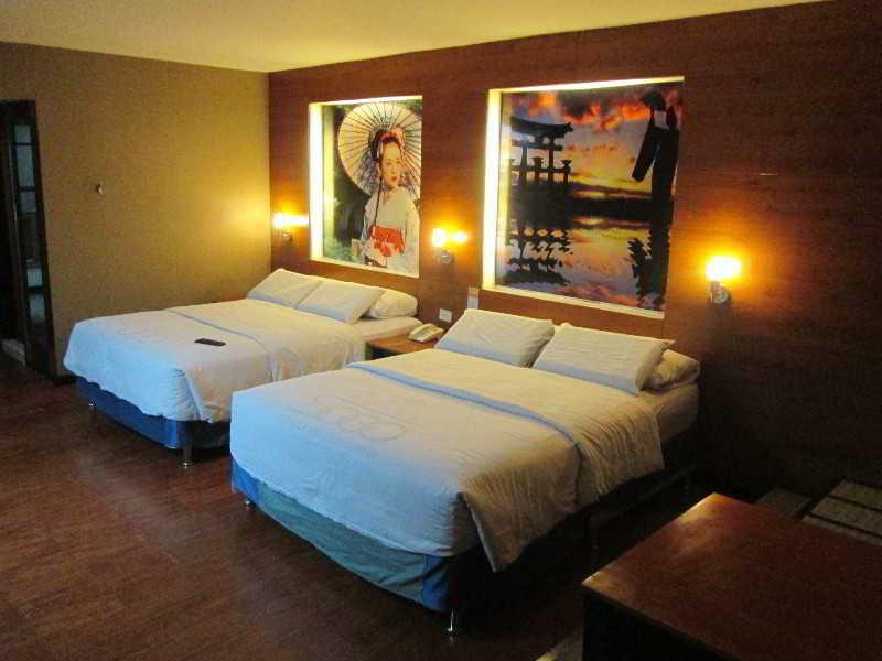 Hotel Sogo Tarlac Kültér fotó