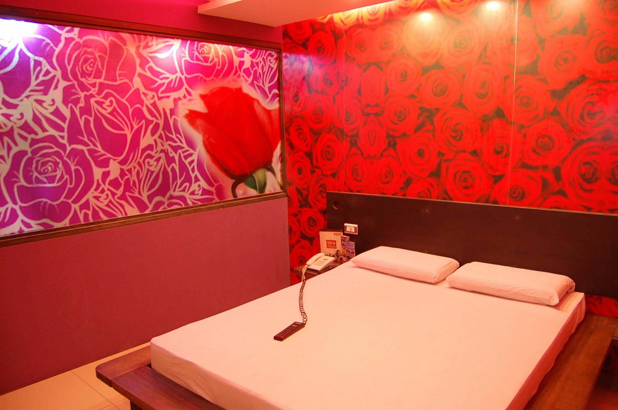 Hotel Sogo Tarlac Kültér fotó